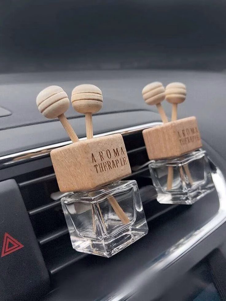 Khử mùi trên xe oto